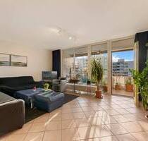 Familienfreundliche 4-Zimmer-Maisonette-Wohnung mit Balkon und Tiefgarage! - Köln Junkersdorf