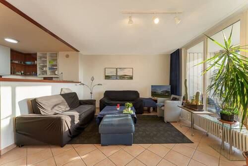 Wohnzimmer - Etagenwohnung mit 113,00 m&sup2; in Köln zum Kaufen