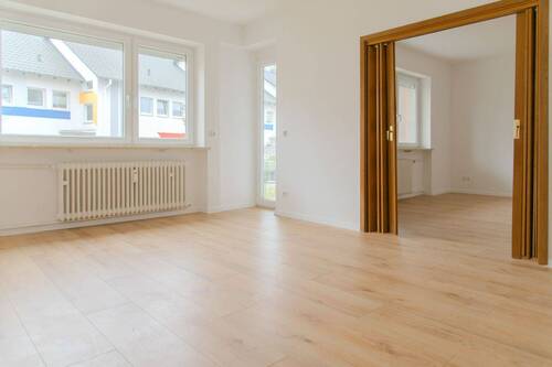 Wohnzimmer - 3 Zimmer Etagenwohnung in Wolfsburg