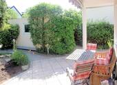 Terrasse Süd und Zugang zum Grundstück - 5 Zimmer Doppelhaushälfte zum Kaufen in Haar
