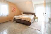 Schlafzimmer OG - 