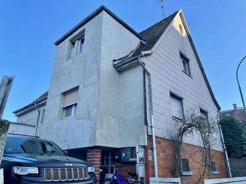 Straßenansicht 2FH - Investieren mit Weitblick: 3 vermietete Wohneinheiten plus Nachbarhaus im Angebot in FB-Fauerbach