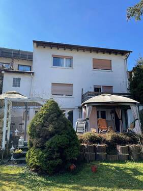 Rückseite EFH - Mehrfamilienhaus, Wohnhaus zum Kaufen in Friedberg