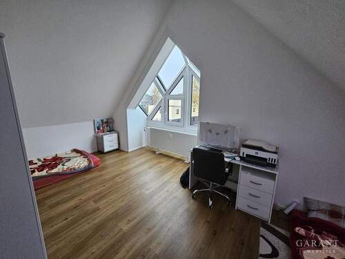 Zimmer 1 - Etagenwohnung mit 125,00 m&sup2; in Pfullingen zum Kaufen