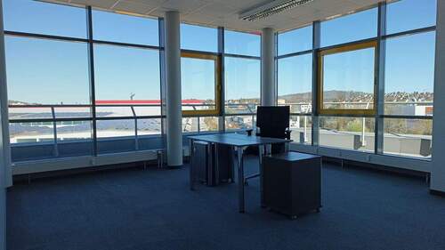 Büroraum im Penthouse - 34m² Büroraum im PENTHOUSE - Eckbüro mit Rundumblick, flexibel & provisionsfrei