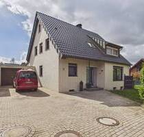 Großzügiges Familienhaus mit 2.034 m² Grundstück in zentraler Lage von Kleve