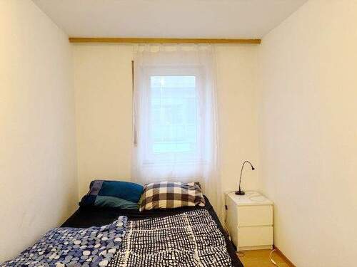 Kleines Schlafzimmer - Etagenwohnung mit 44,20 m&sup2; in Erlangen zur Miete