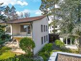 Seitenansicht Süd Ost mit Anbau - Einfamilienhaus mit 269,00 m&sup2; in Würzburg zum Kaufen