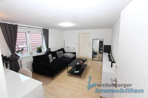 Wohnzimmer - 2 Zimmer Etagenwohnung zur Miete in Plattling