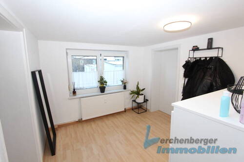 Eingangsbereich/Esszimmer - 2 Zimmer Etagenwohnung in Plattling