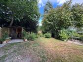 Garten mit Gartenhaus - 