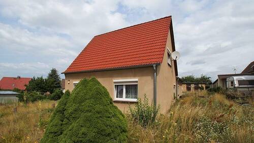 BILD1 - Modernisiertes Einfamilienhaus auf schönem Grundstück in beliebter Wohnlage von Ostend
