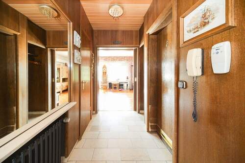 Hausflur EG - 4 Zimmer Doppelhaushälfte in Essen