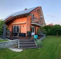 Hochwertiges Einfamilienhaus im mediterranen Stil mit Pool, Sauna, PV und blickgeschütztem Garten - Tiefenbach