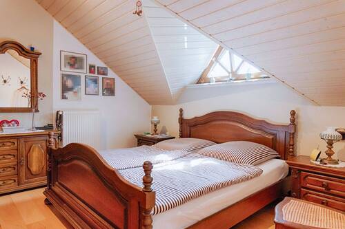 Schlafzimmer I OG - 