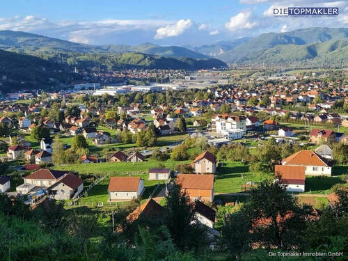 Lage - Großzügiges Anwesen mit Entwicklungspotenzial