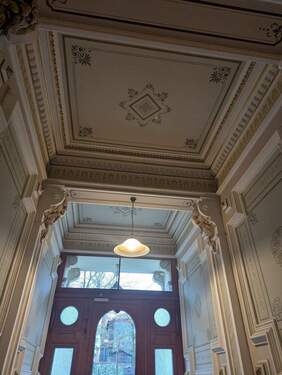 Deckenbemahlung Durchfahrt - Etagenwohnung mit 92,60 m&sup2; in Görlitz zur Miete