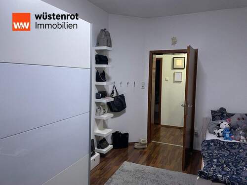 Whg. 1 Schlafzimmer 1 - 