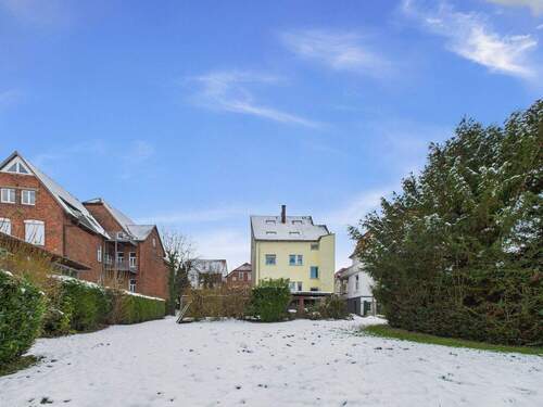 Außenansicht - Garten - Mehrfamilienhaus, Wohnhaus mit 246,00 m&sup2; in Lemgo zum Kaufen