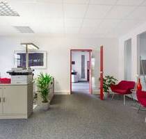 Großzügige Gewerbefläche mit vielseitigen Nutzungsmöglichkeiten - Ensemble aus drei Einheiten - Bergisch Gladbach Moitzfeld