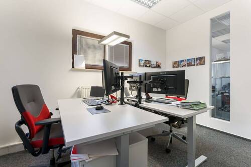 Büro - 8 Zimmer Etagenwohnung zum Kaufen in Bergisch Gladbach