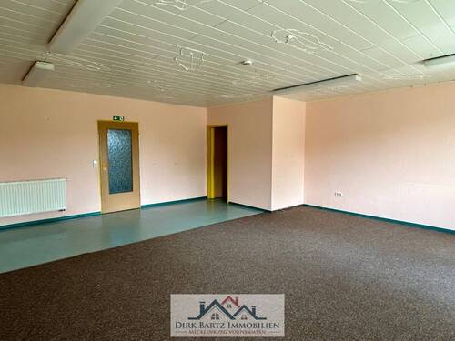Zimmer 3 - 