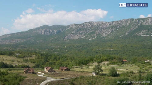 Grundstueck - Projekt und Grundstücke mit Bergblick und Infrastrukturanbindung