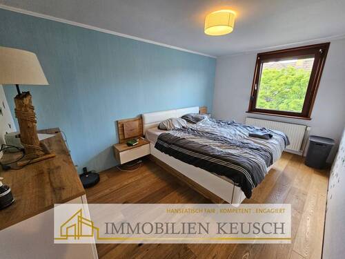 Schlafzimmer OG hinten - 