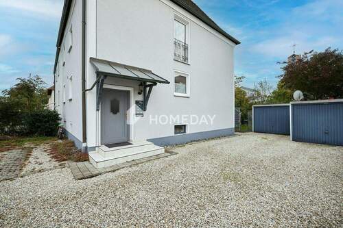 Außenansicht 3 - 7 Zimmer Doppelhaushälfte zum Kaufen in Landshut