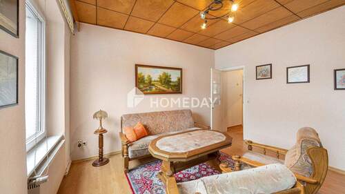 1. OG Wohnzimmer 2 2 - 