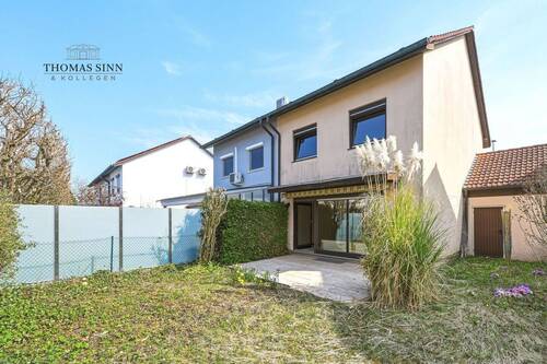 Garten zum Spielen und Entspannen - 