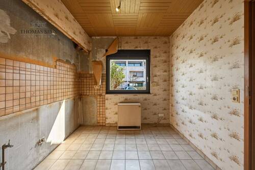 EG: Küche mit Potenzial - 