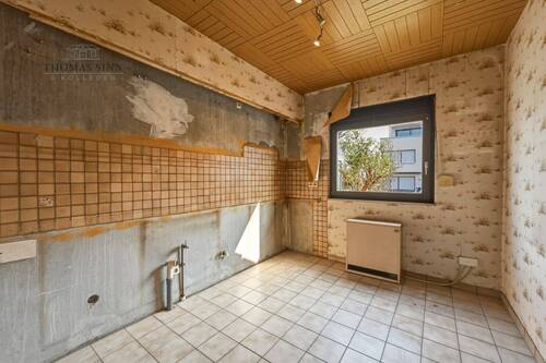 EG: Hier ist Platz für Ihre neue Einbauküche - 