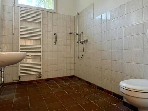 Großes Badezimmer Erdgeschoss - 
