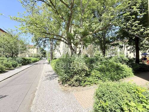 Straßenansicht - 