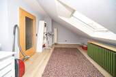 Schlafzimmer 2 Dachgeschoss - 
