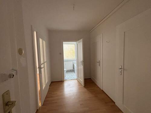 Flur.jpg - 2 Zimmer Etagenwohnung in Braunschweig