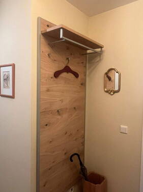 Garderobe - 