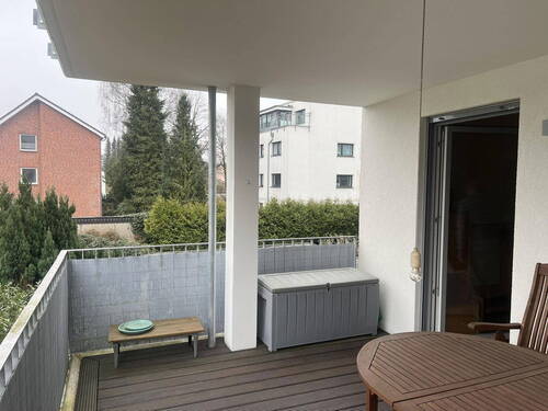 geräumiger Balkon - 