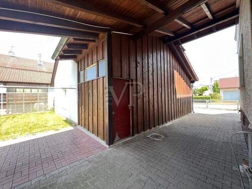 Überdachter Innenhof - 