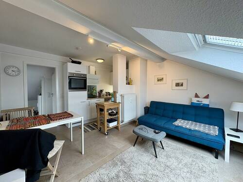 Wohn-/Esszimmer - 2 Zimmer Etagenwohnung zur Miete in Meerbusch / Büderich