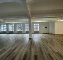 FRISCH RENOVIERTES BÜRO AUF 255m² IN ZENTRALER LAGE - Krefeld Stadtmitte