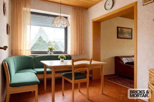 Esszimmer - 7 Zimmer Doppelhaushälfte in Gessertshausen / Deubach