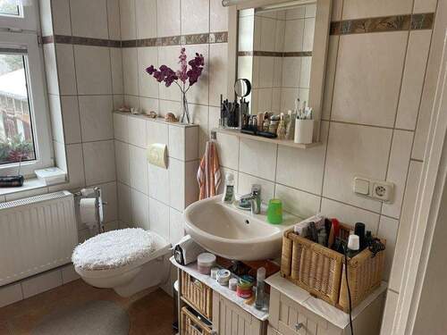 Wannen-Bad im OG (2) - 