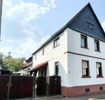132 m² DHH mit 4 Zimmern & Terrasse in zentraler Lage Dietzenbach
