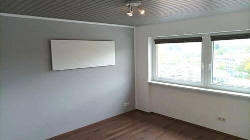 Schlafzimmer - Moderne 1 ZKB - 350,00 EUR Kaltmiete, ca.  22,00 m² Wohnfläche