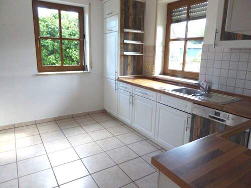 Küche mit Einbauküche - 