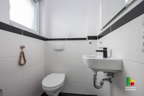 Gäste WC - Doppelhaushälfte in Brüggen zum Kaufen