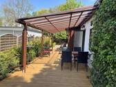 große überdachte Terrasse-West - 3 Zimmer Bungalow in Timmendorfer Strand