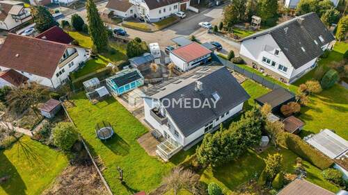 Außenansicht Drohne 9 - Großzügiges EFH mit zwei Wohneinheiten, Spa-Bereich und Außenpool auf traumhaftem Grundstück